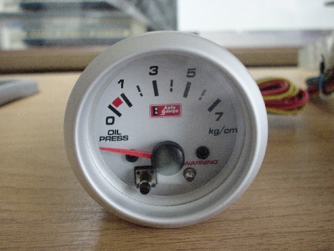 油圧計